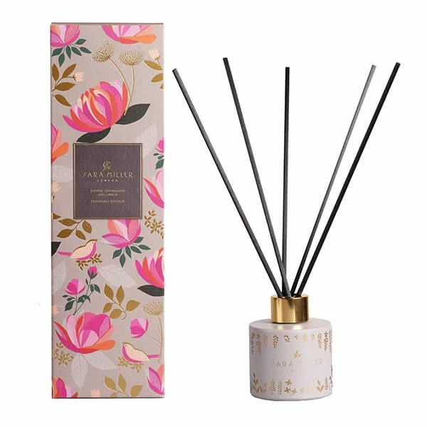 Promo ๐ฅฐ Sara Miller London Jasmine, Lemongrass & Ginger 100ml Diffuser ๐ 2 Promo ๐ฅฐ Sara Miller London Jasmine, Lemongrass & Ginger 100ml Diffuser ๐
